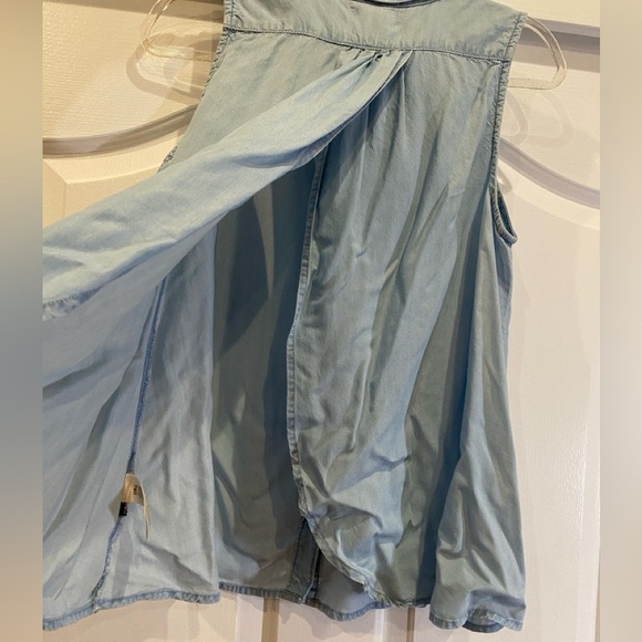 Anthropologie cloth and stone sleeveless split back top size S - Picture 4 of 5